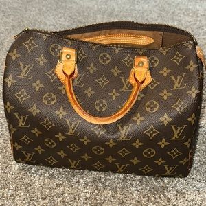 Authentic Louis Vuitton Speedy Bag. Good Condition.